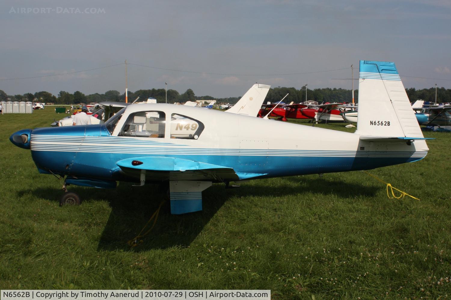 N6562B, 1958 Mooney M20A C/N 1232, 1958 Mooney M20A, c/n: 1232
