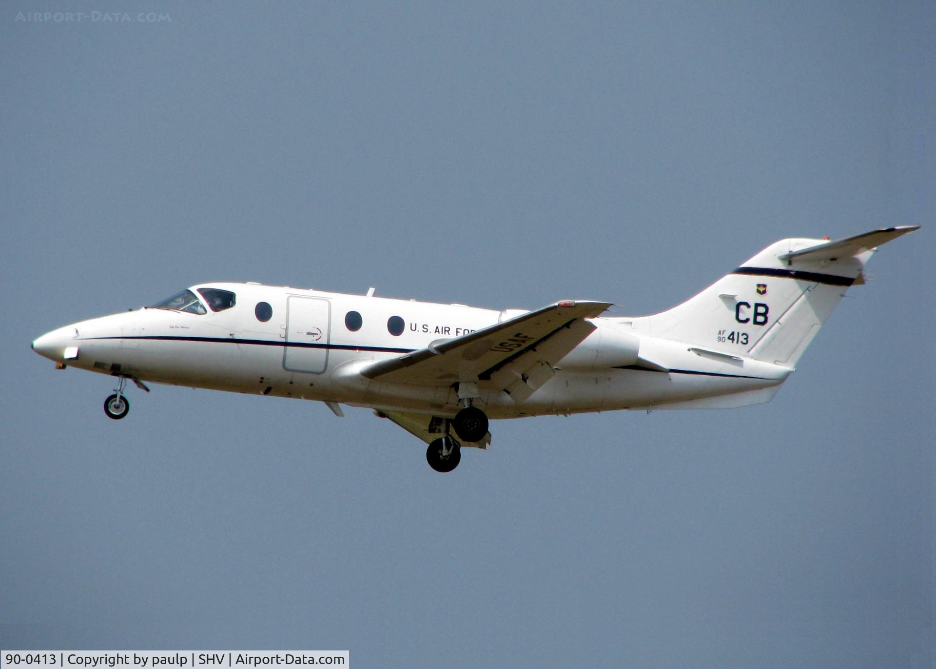 90-0413, 1990 Beechcraft T-1A Jayhawk C/N TT-16, Landing at Shreveport Regional.