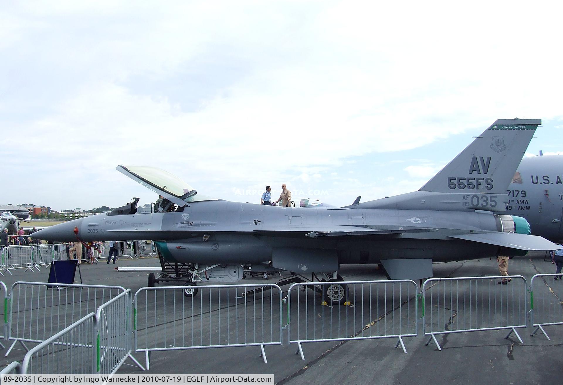 89-2035, 1989 General Dynamics F-16CG C/N 1C-188, General Dynamics F-16C Fighting Falcon of the USAF at Farnborough International 2010