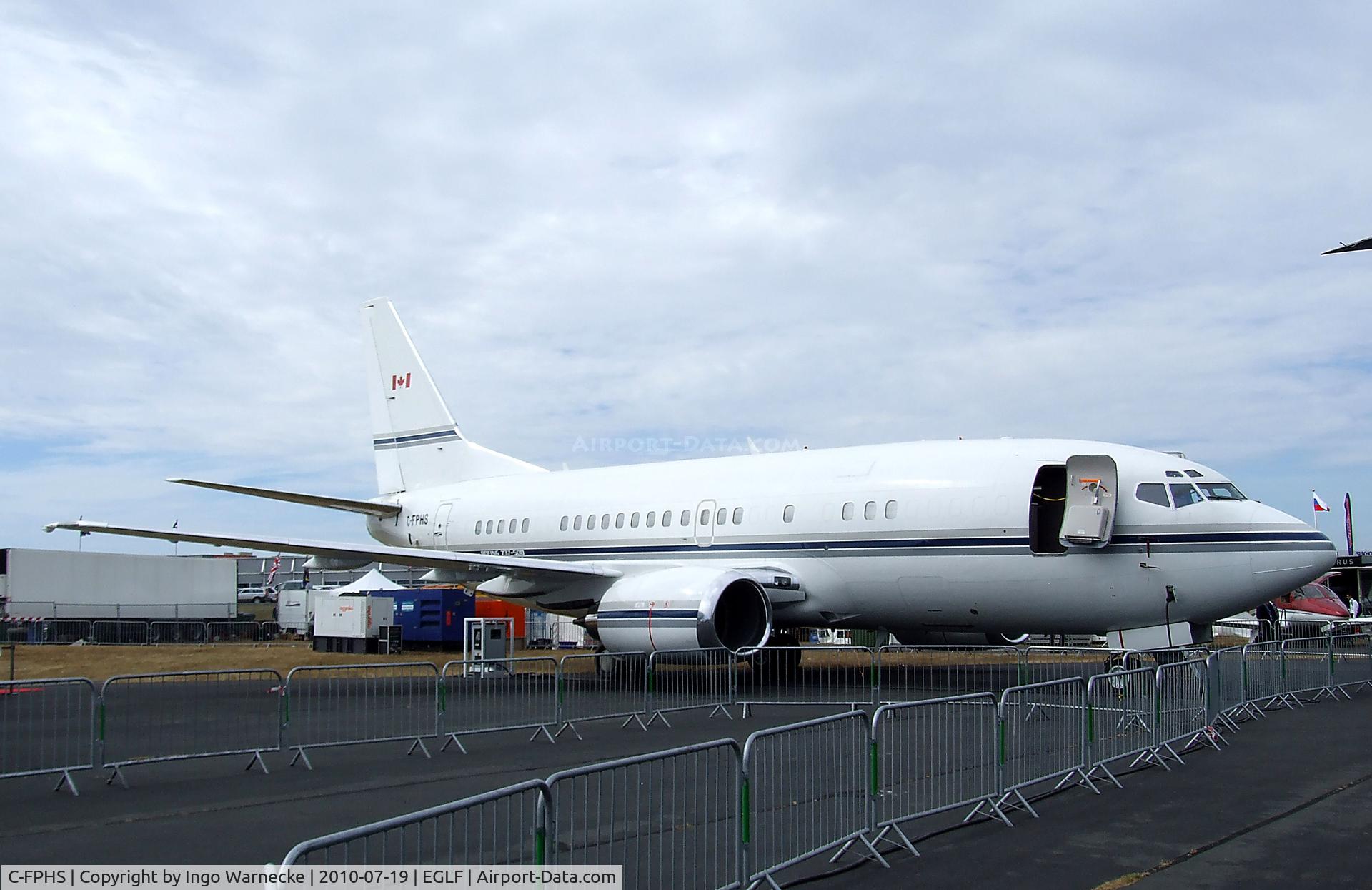 C-FPHS, 1991 Boeing 737-53A C/N 24970, Boeing 737-53A at Farnborough International 2010