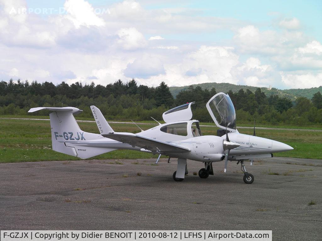 F-GZJX, Diamond DA-42 Twin Star C/N 42.024, Diamond DA42