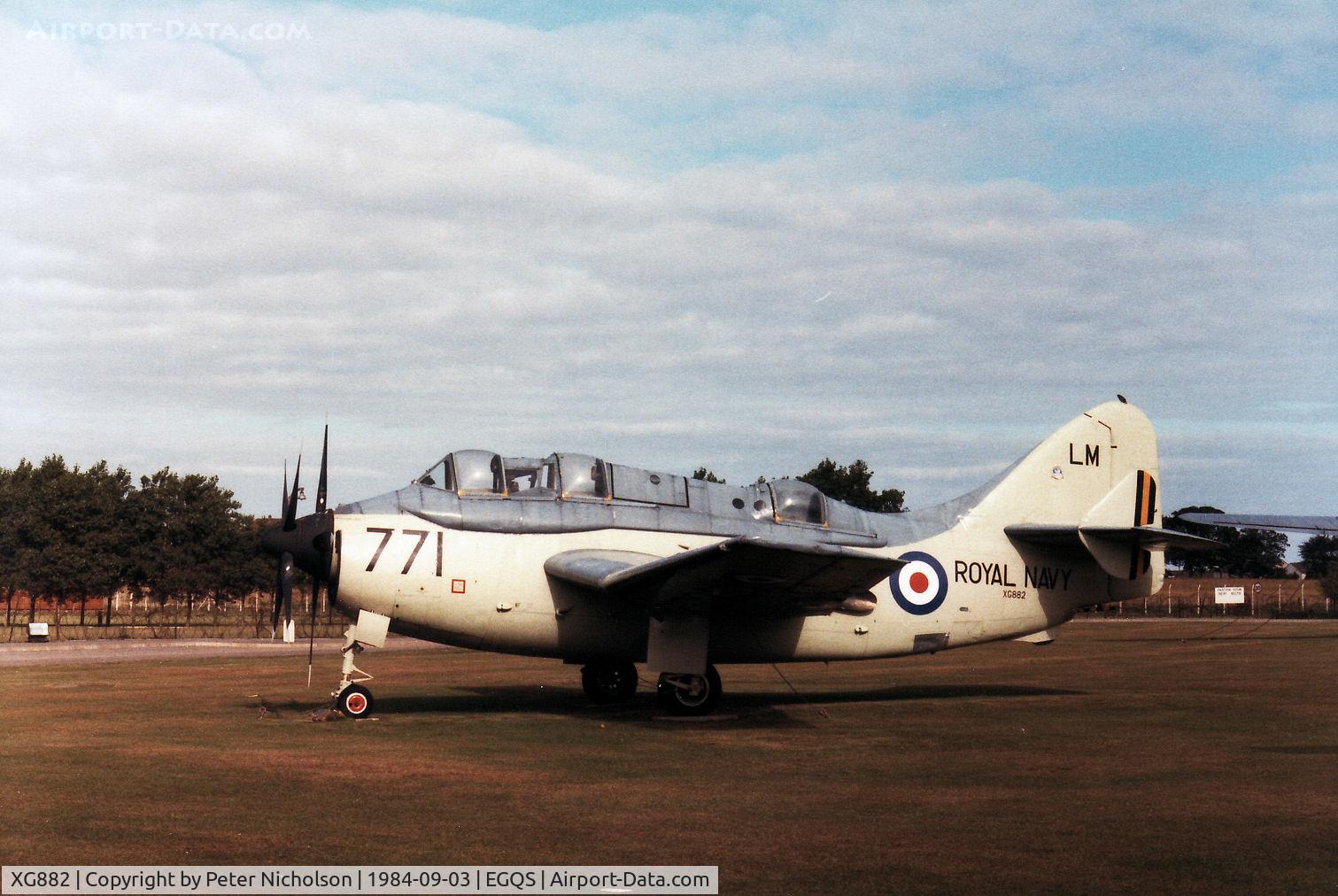 XG882, 1957 Fairey Gannet T.5 C/N F9411, Gannet T.5 of 849 Squadron was a gate guardian at RAF Lossiemouth in September 1984.
