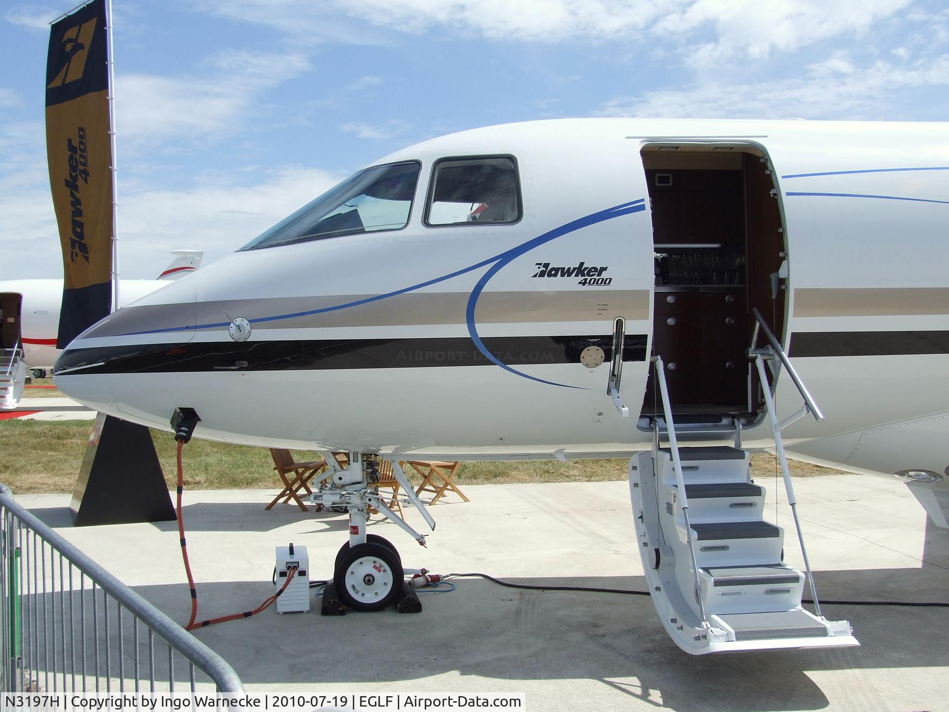 N3197H, 2009 Hawker Beechcraft 4000 C/N RC-37, Hawker Beechcraft Hawker 4000 at Farnborough International 2010