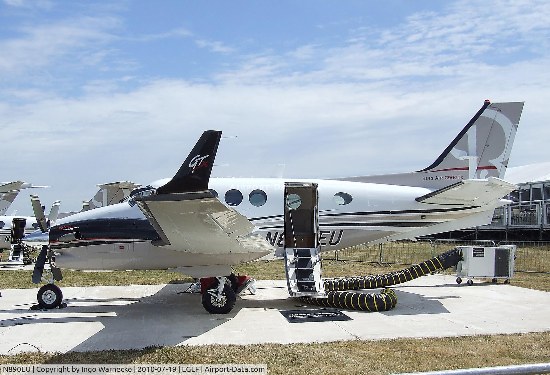 N890EU, Hawker Beechcraft Corp C90GTI King Air C/N LJ-1978, Beechcraft King Air C90GTX at Farnborough International 2010