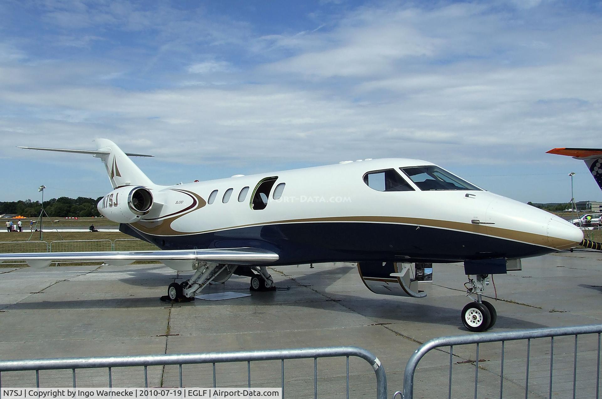 N7SJ, 2007 Sino Swearingen SJ30-2 C/N 007, Sino Swearingen SJ30-2 at Farnborough International 2010