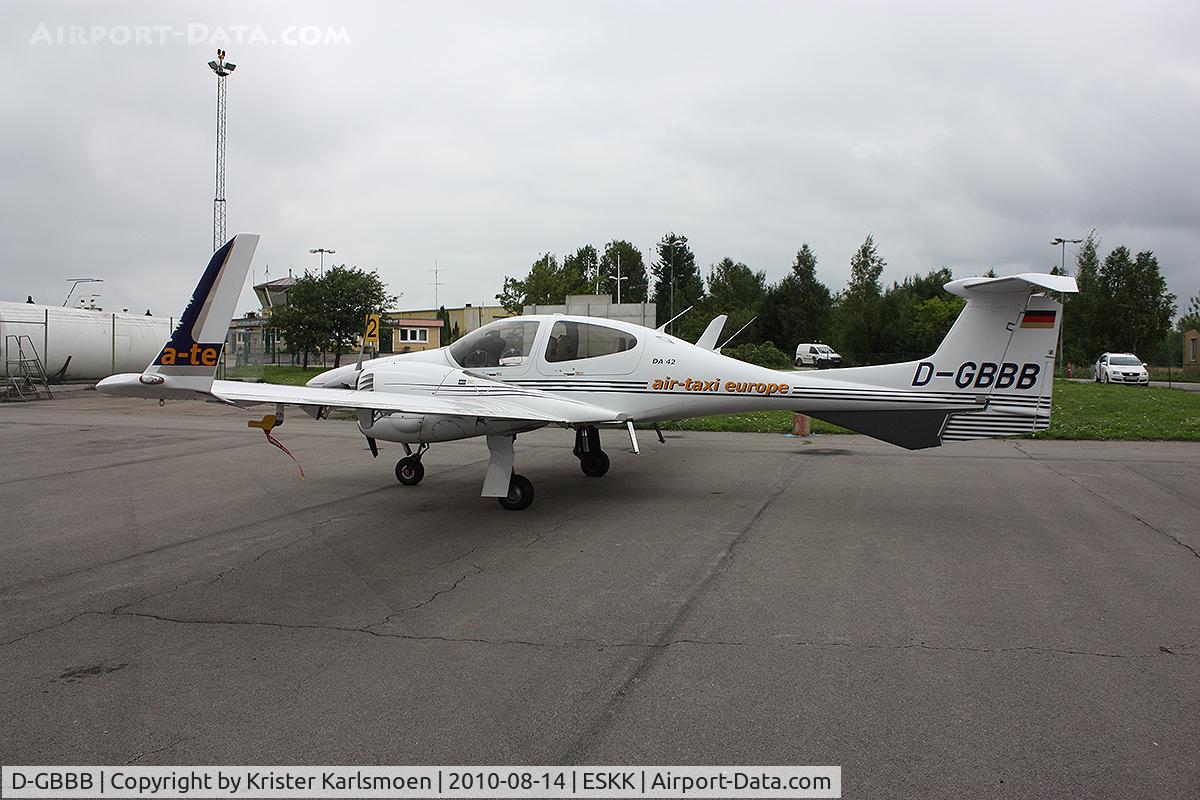 D-GBBB, 2005 Diamond DA-42 Twin Star C/N 42.055, Arrived Yesterday when thunderstorms was around.