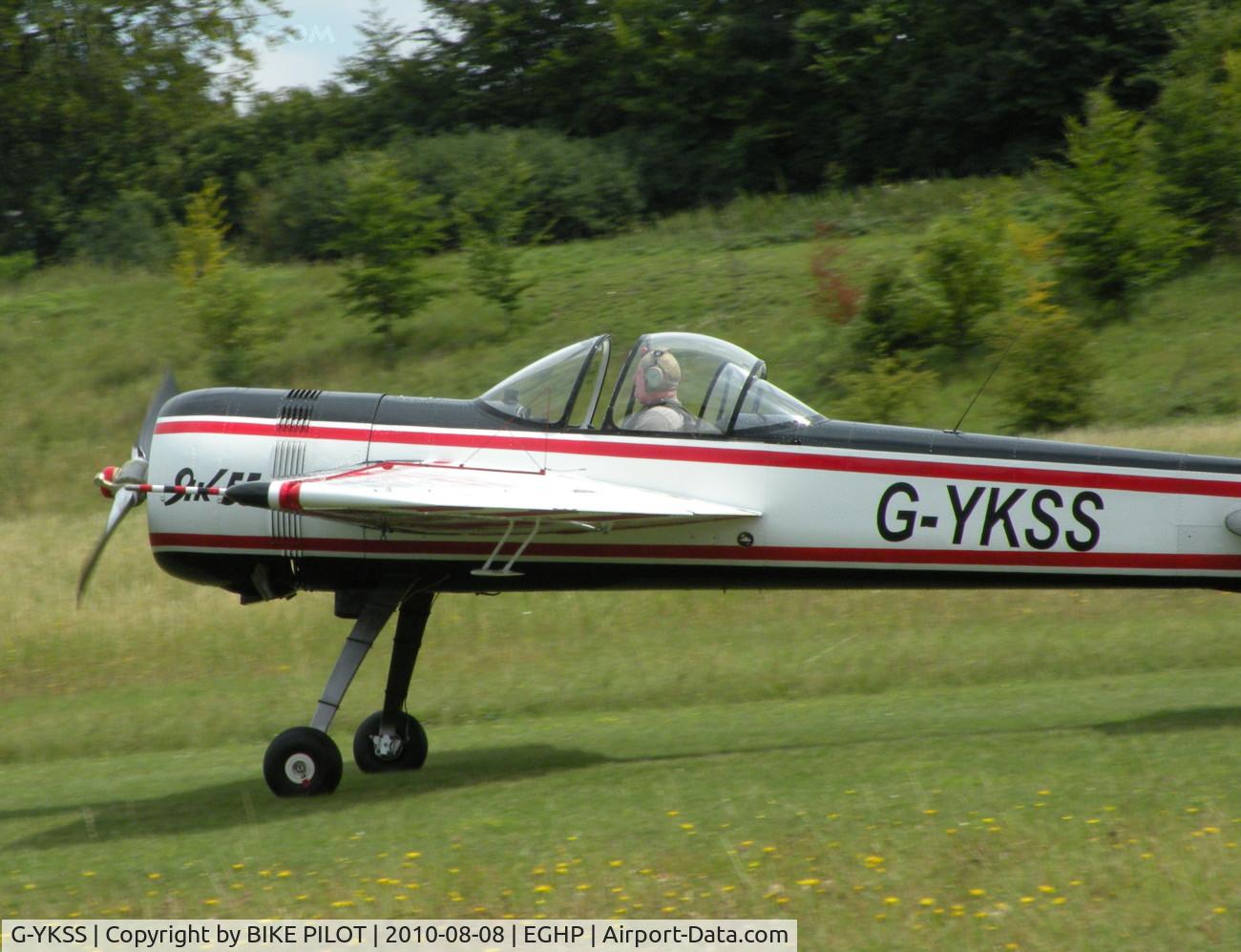 G-YKSS, 1990 Yakovlev Yak-55 C/N 901103, REGULAR POPHAM VISITOR. POPHAM AUSTER FLY-IN 2010-08-08.