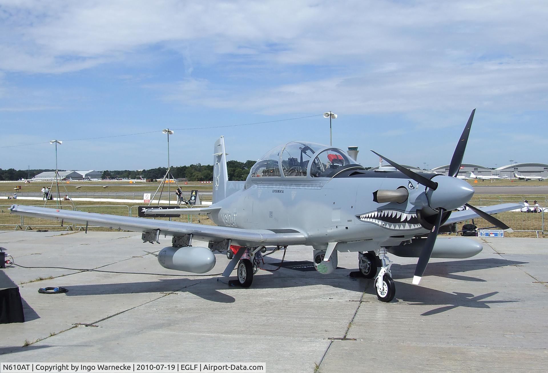 N610AT, 2009 Beechcraft AT-6 Wolverine C/N AT-1, Raytheon 3000 AT-6B Texan II COIN-aircraft at Farnborough International 2010