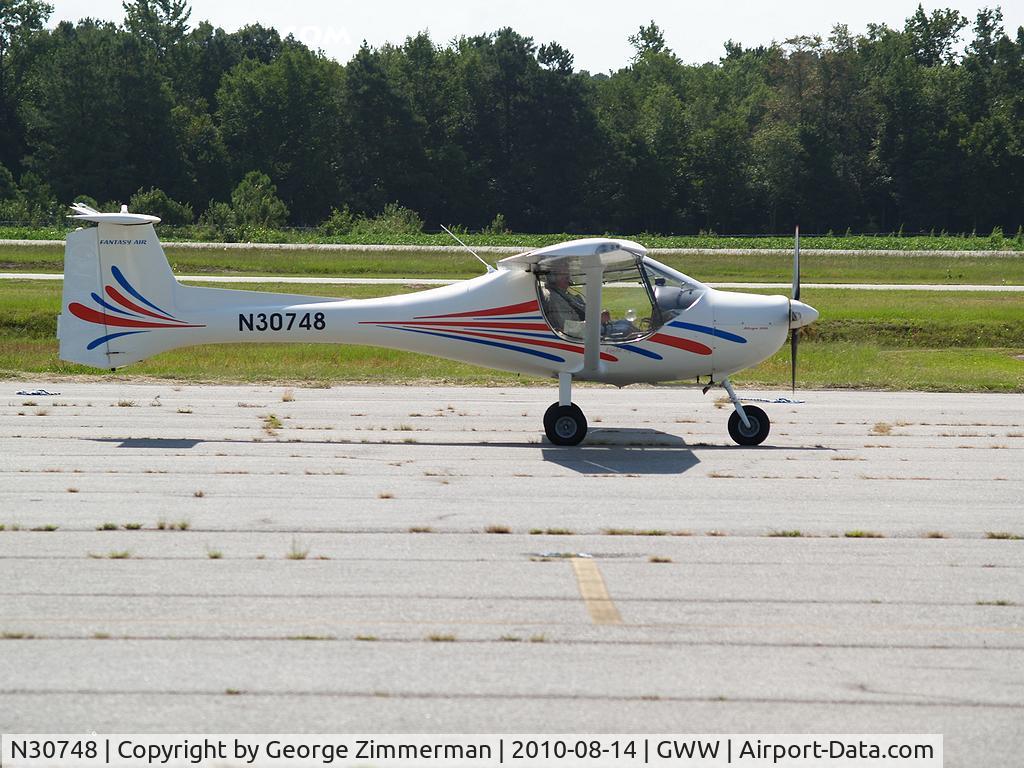 N30748, 2006 Fantasy Air Allegro 2000 C/N 06-223, Allegro Lightr Sport Arrival Taxi at Goldboro-Wayne