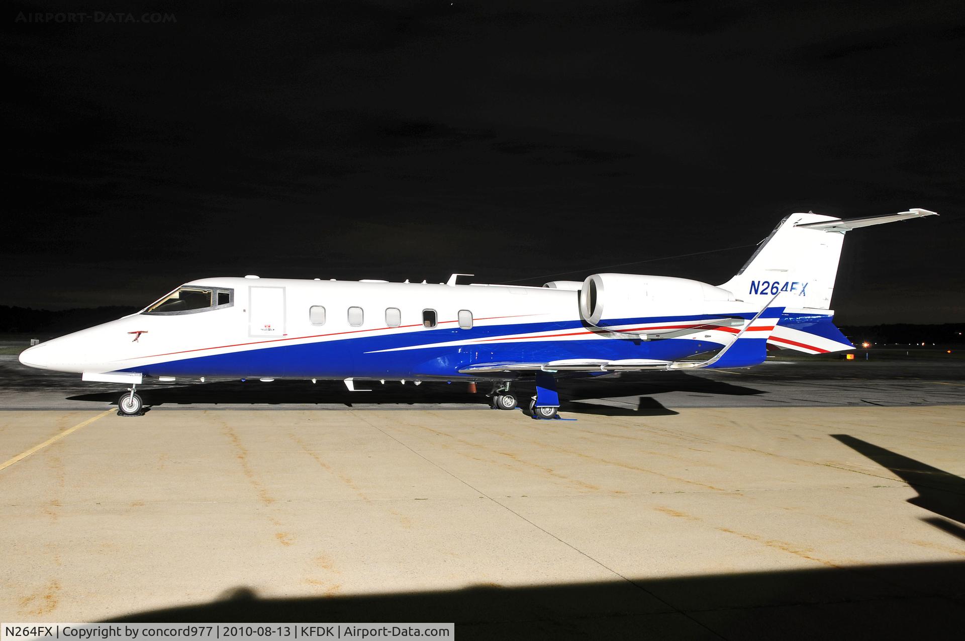 N264FX, 2008 Learjet 60 C/N 340, Seen at KFDK on 8/13/2010