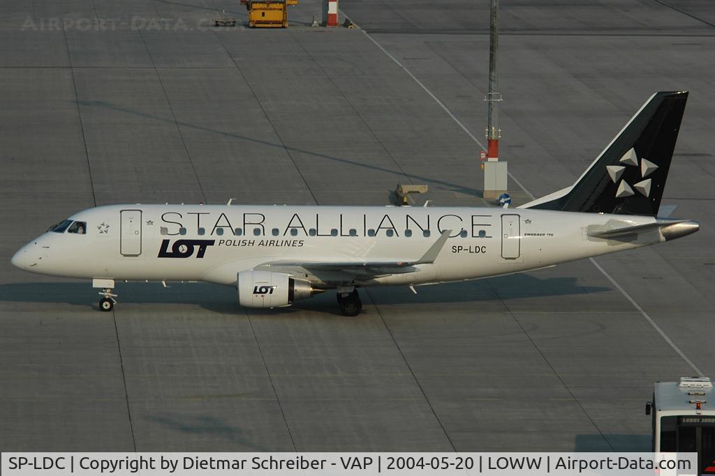 SP-LDC, 2004 Embraer 170ST (ERJ-170-100ST) C/N 17000025, LOT Embraer 170 in Star Alliance colors