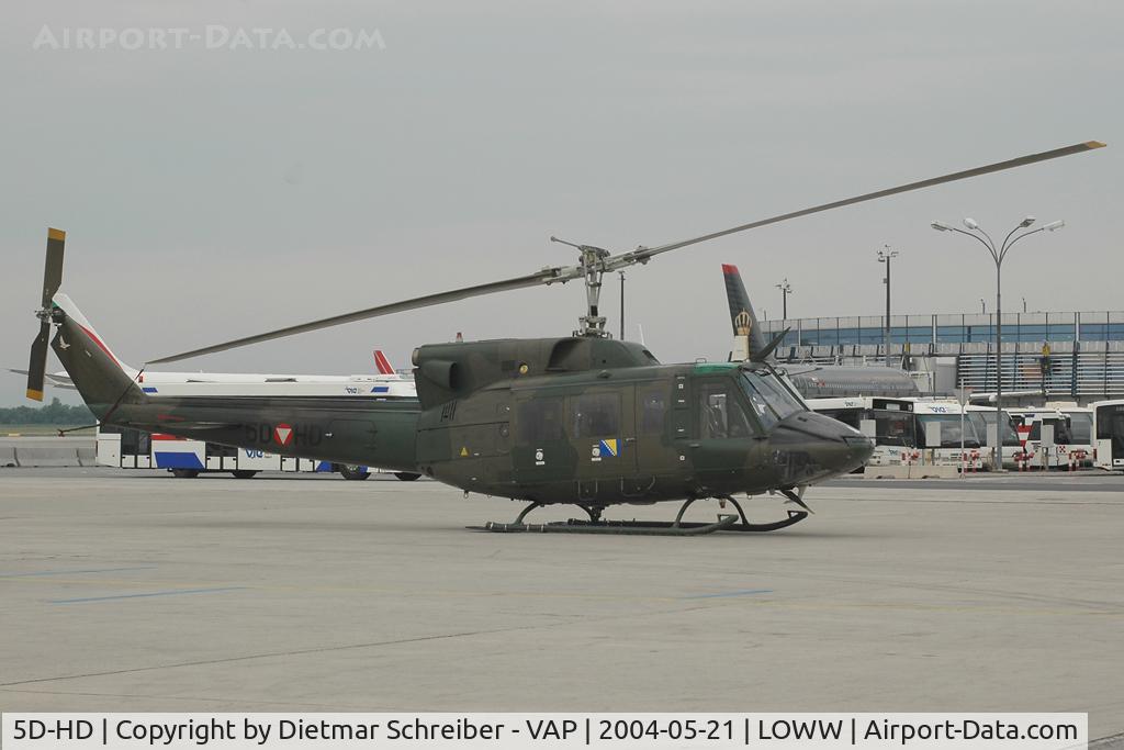 5D-HD, Agusta AB-212 C/N 5600, Austrian Air Force Bell 212