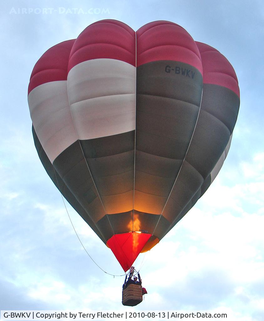 G-BWKV, 1996 Cameron Balloons V-77 C/N 3780, 1996 Cameron Balloons Ltd CAMERON V-77, c/n: 3780 at 2010 Bristol Balloon Fiesta