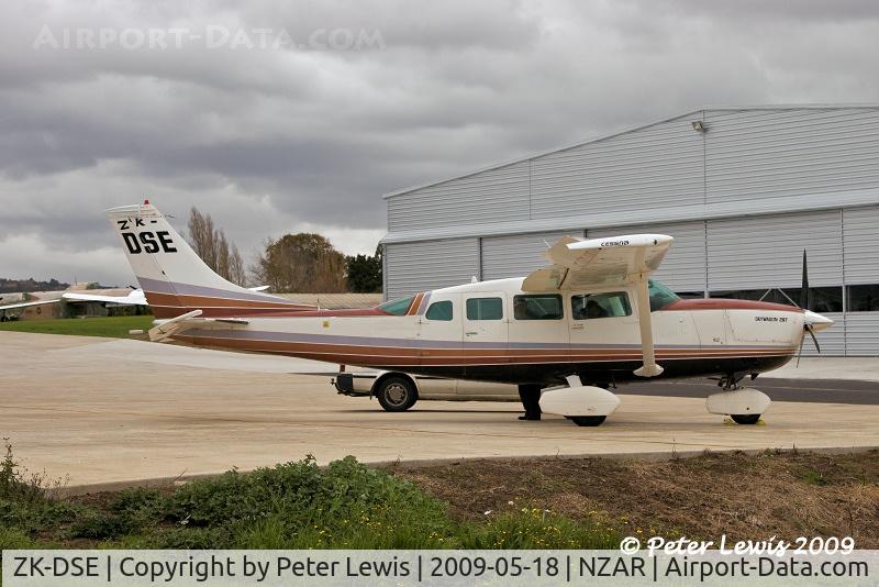 ZK-DSE, Cessna 207 Skywagon C/N 20700226, D G & D E Allen, Karamea