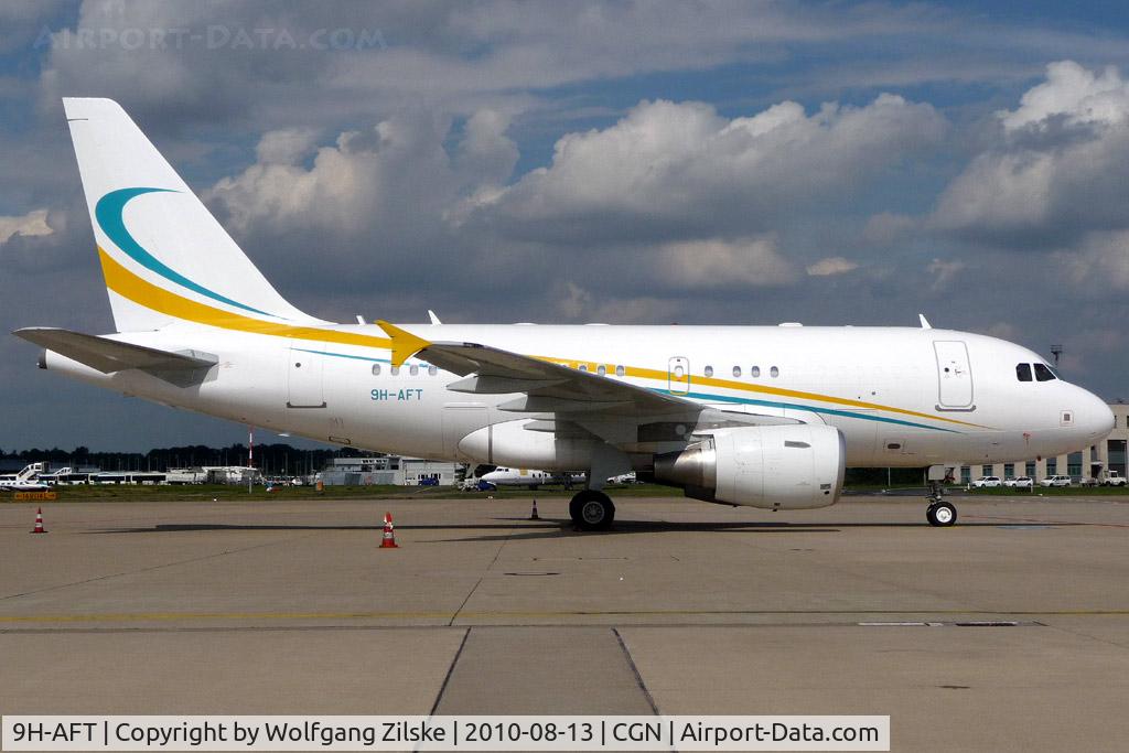 9H-AFT, 2010 Airbus A318-112CJ Elite C/N 4169, visitor