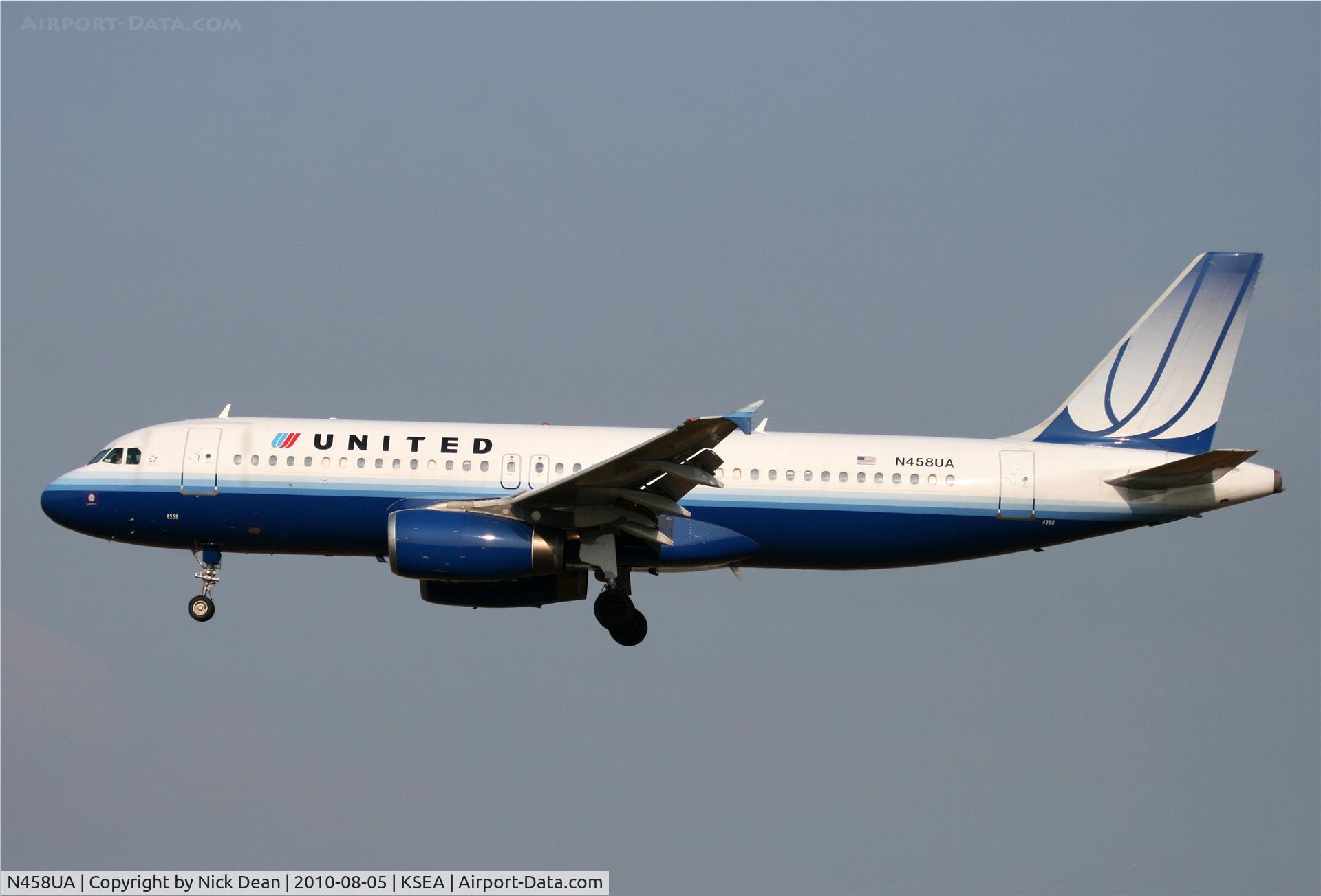 N458UA, 2000 Airbus A320-232 C/N 1163, KSEA