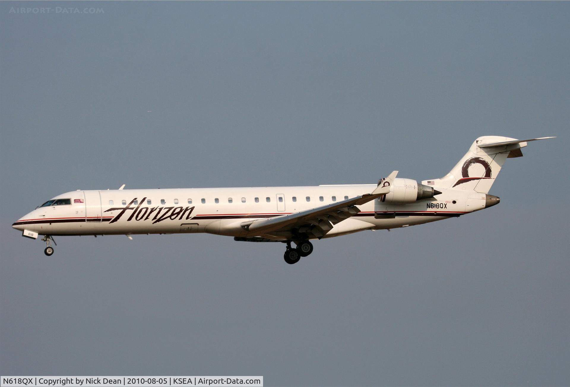N618QX, 2005 Bombardier CRJ-701 (CL-600-2C10) Regional Jet C/N 10205, KSEA