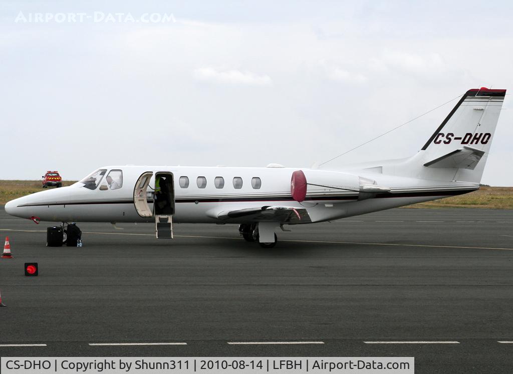 CS-DHO, 2004 Cessna 550 Citation Bravo C/N 550-1099, Parked near the control tower...
