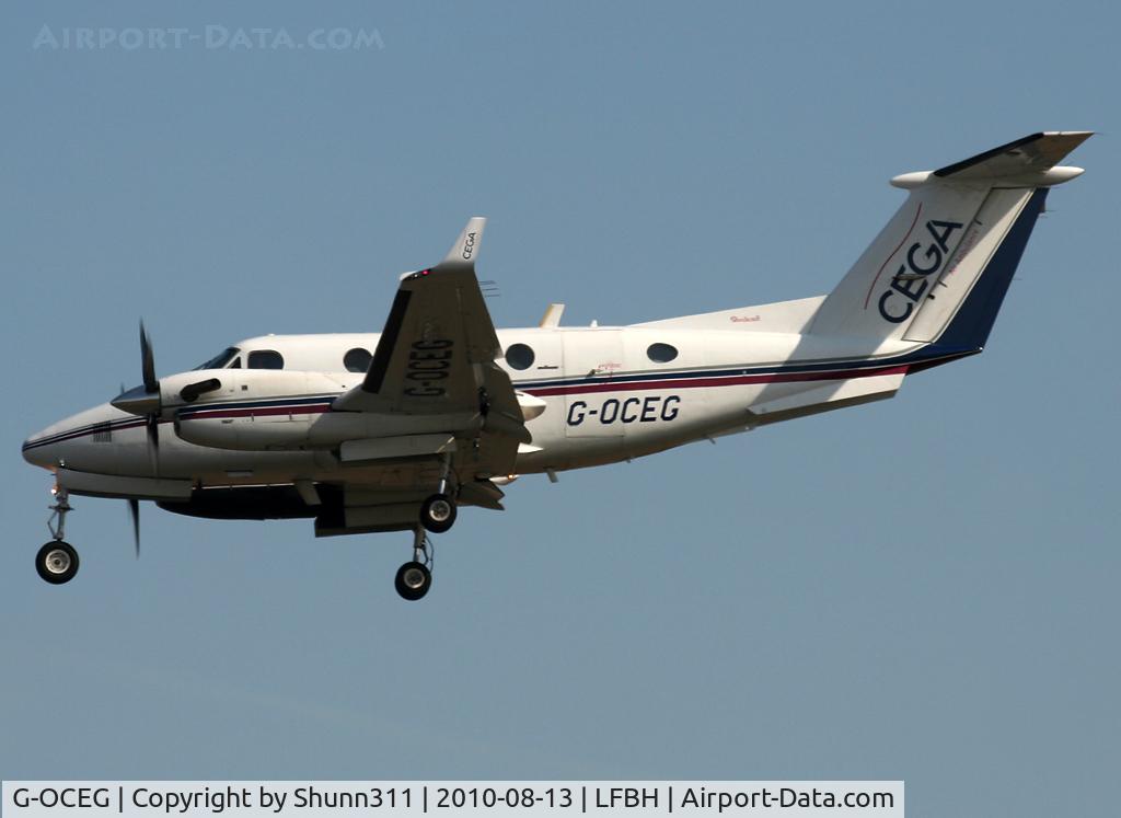 G-OCEG, 1980 Beech B200 King Air C/N BB-588, Landing rwy 27