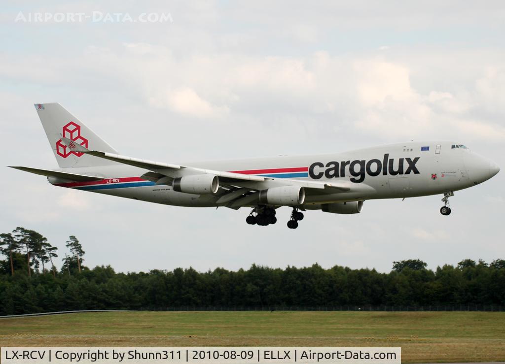 LX-RCV, 1999 Boeing 747-4R7F C/N 30400, Landing rwy 24