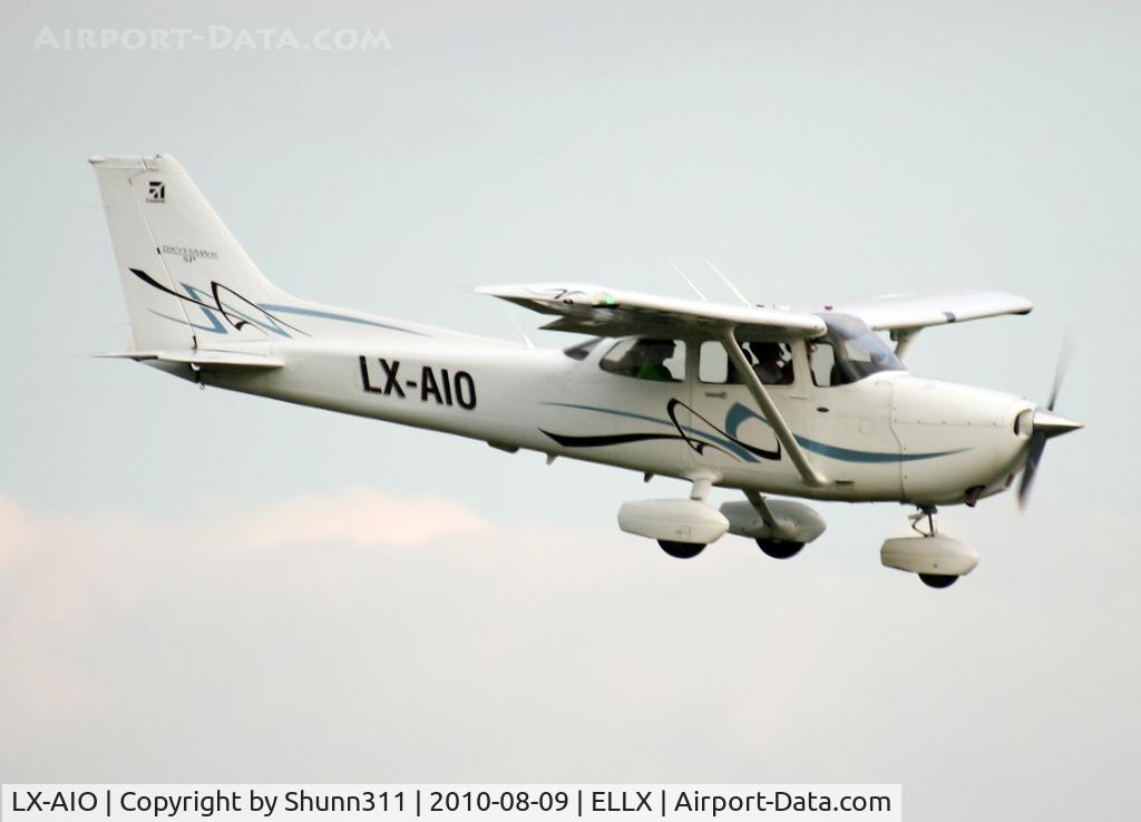 LX-AIO, Cessna 172S SP C/N 172S10722, Landing rwy 24
