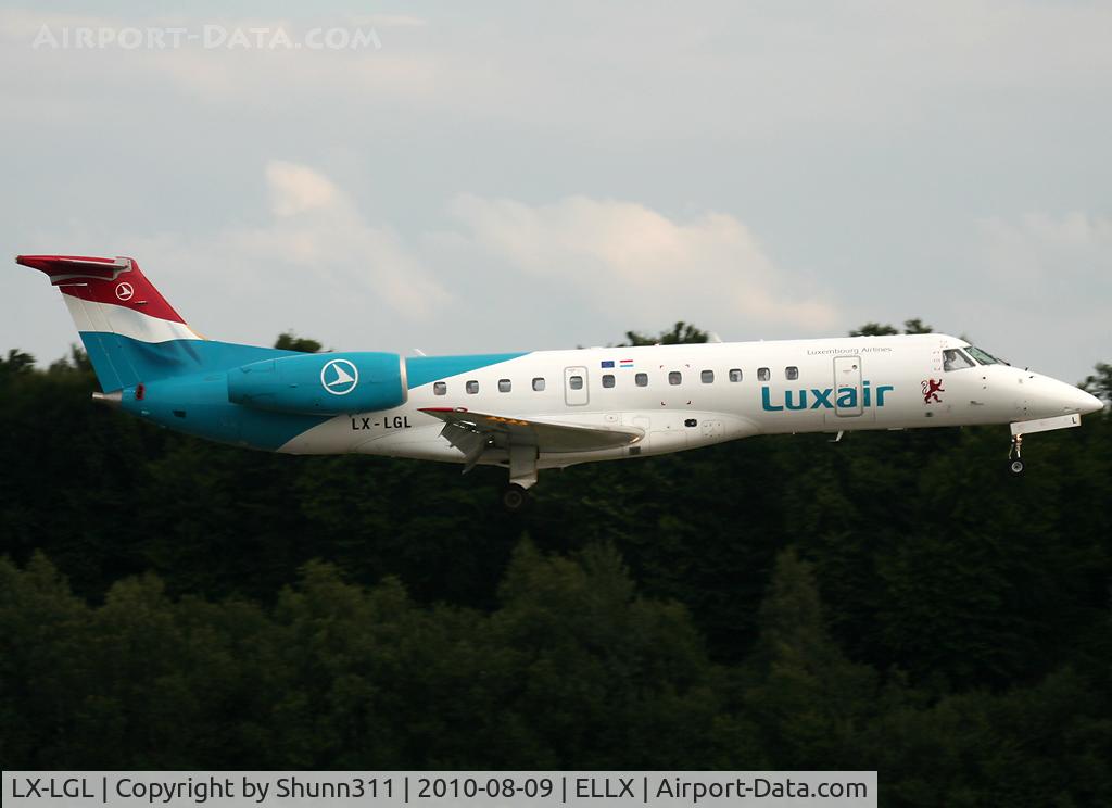 LX-LGL, 2005 Embraer ERJ-135LR (EMB-135LR) C/N 14500893, Landing rwy 24