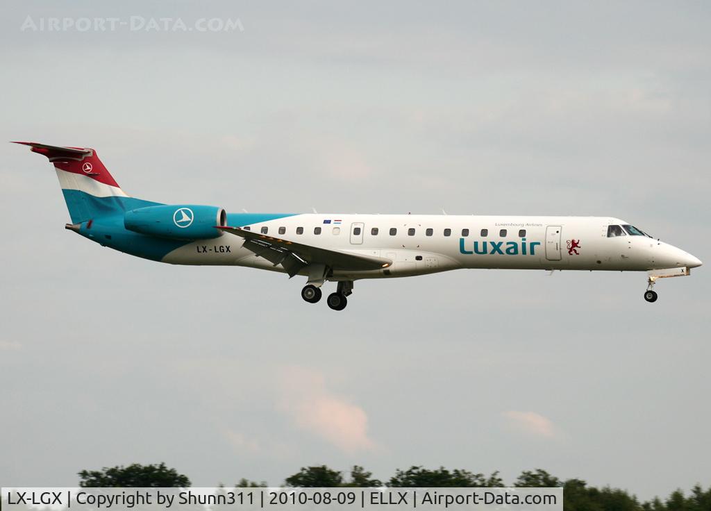 LX-LGX, 1999 Embraer EMB-145LU (ERJ-145LU) C/N 145147, Landing rwy 24
