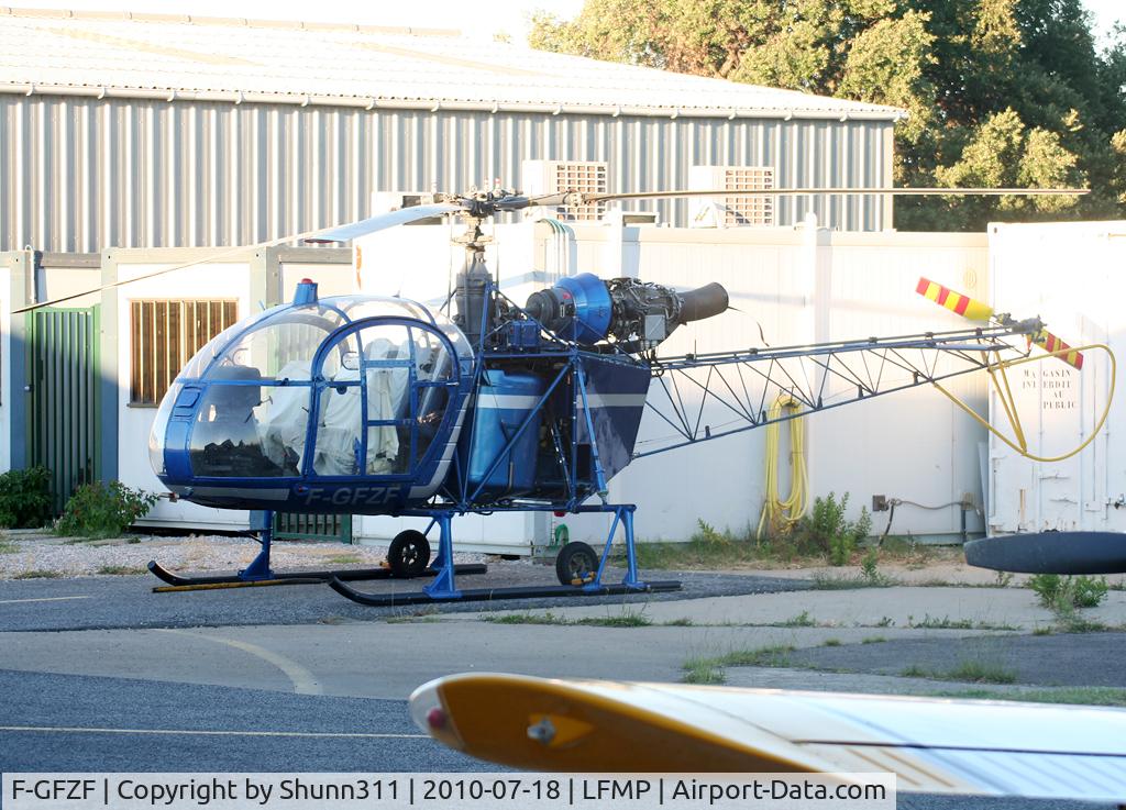 F-GFZF, Aérospatiale SA-318C Alouette Astazou C/N 2352, Parked @ PGF