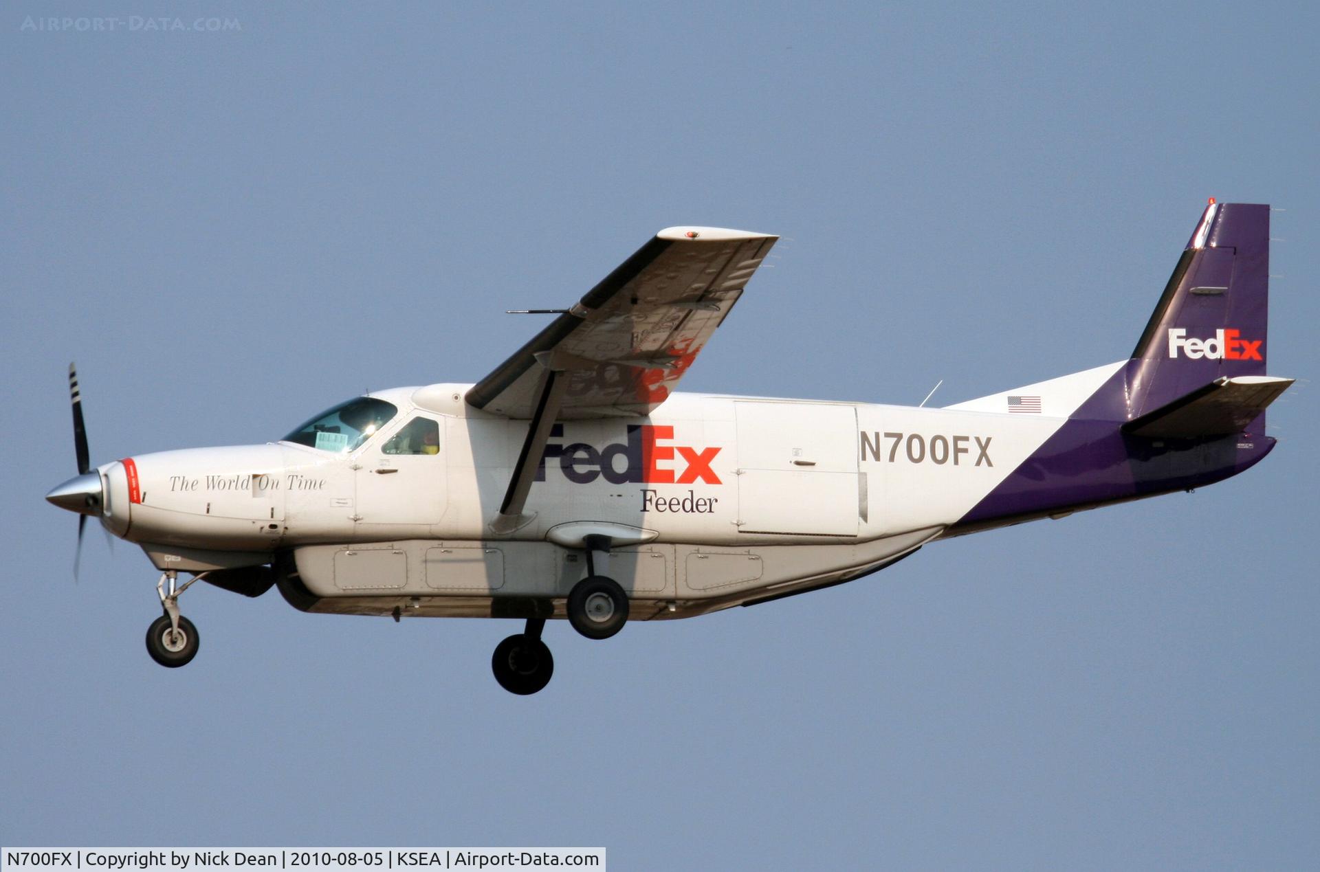 N700FX, 1994 Cessna 208B C/N 208B0419, KSEA