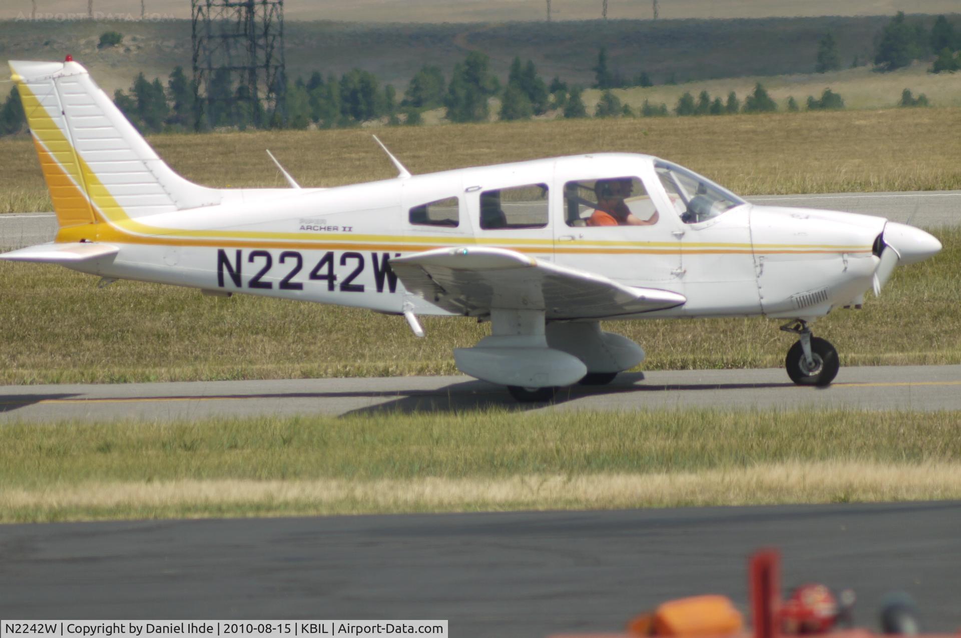 N2242W, 1979 Piper PA-28-181 C/N 28-7990352, Piper Archer