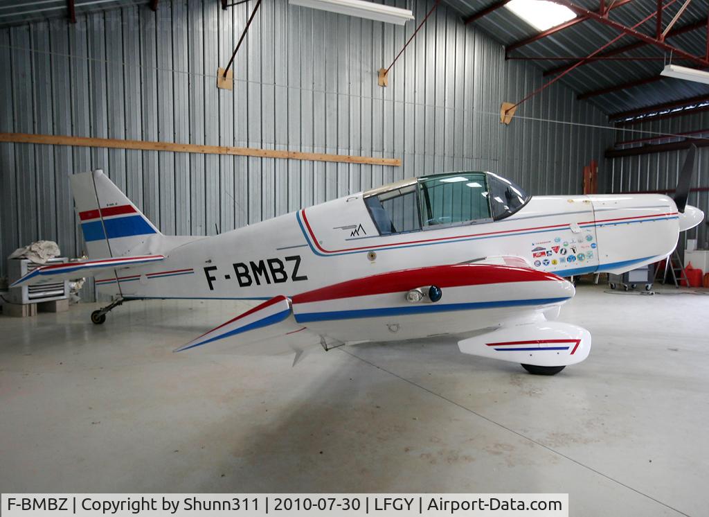 F-BMBZ, SAN Jodel D-140C Mousquetaire III C/N 115, Hangared...