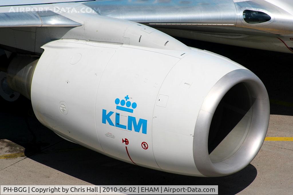 PH-BGG, 2009 Boeing 737-7K2 C/N 30367, CFM International CFM56-7B24 engine on B737 PH-BGG