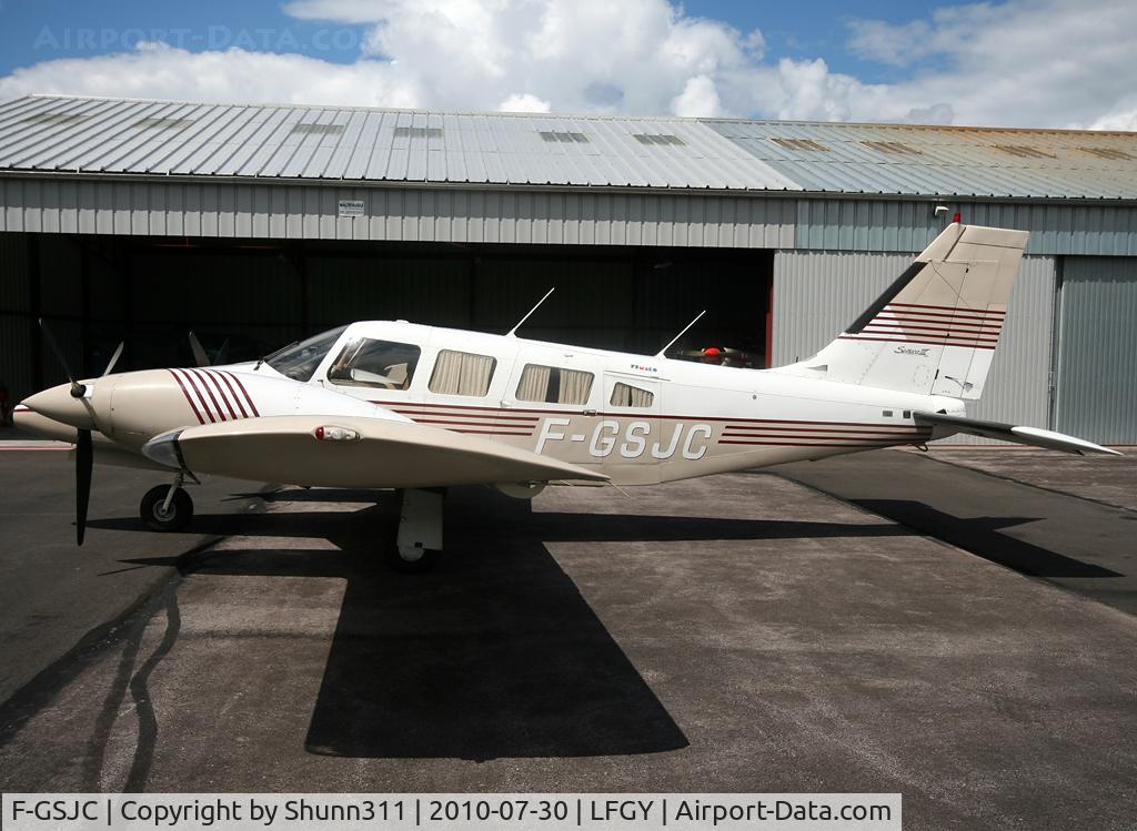 F-GSJC, Piper PA 34-220 T C/N 34-33159, Waiting a new light flight...