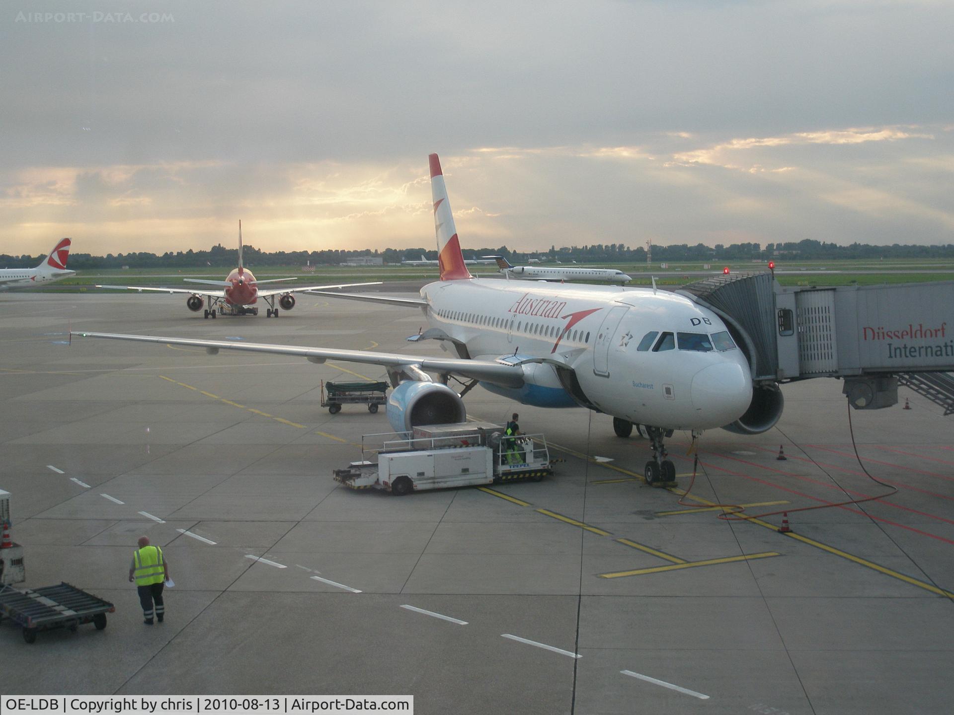 OE-LDB, 2004 Airbus A319-112 C/N 2174, .