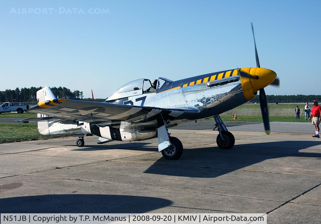 N51JB, 1944 North American P-51D Mustang C/N 122-39488, North American P-51D, displaying noseart 
