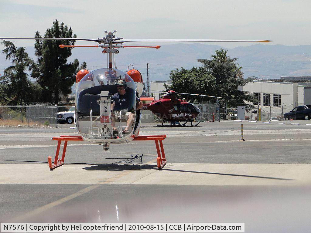 N7576, 1969 Bell 47G-2A C/N 2666, Old helicopter setting across from Upland Fire's new helicopter (N39RX)