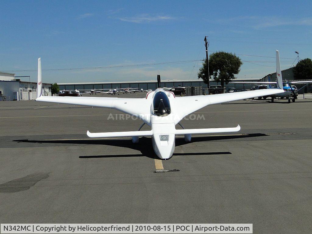 N342MC, 2001 Rutan Long-EZ C/N 1701, Narrow, sleek looking aircraft