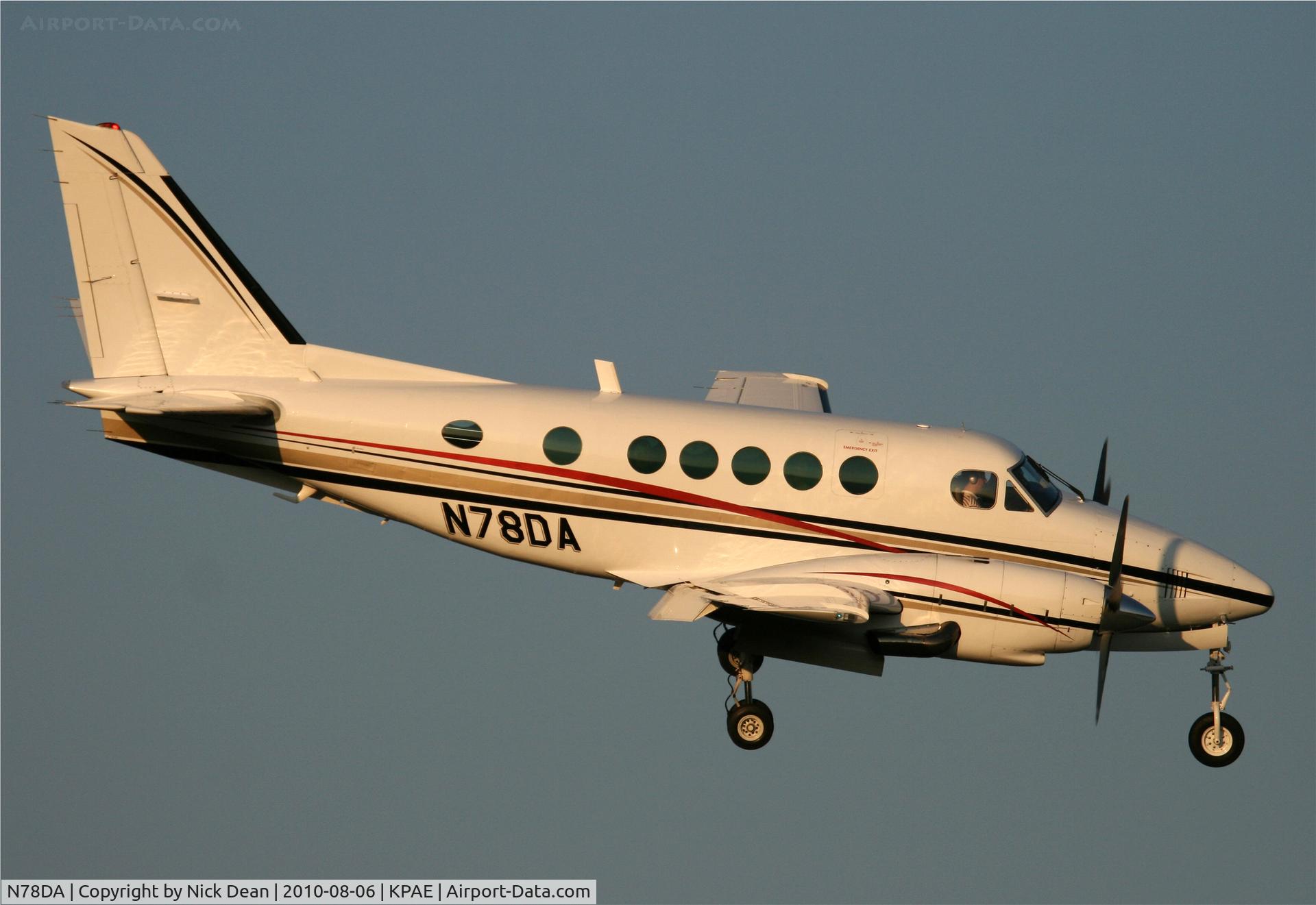 N78DA, 1976 Beech B100 King Air King Air C/N BE-11, KPAE Nice short approach made for a great shot with the late evening sun