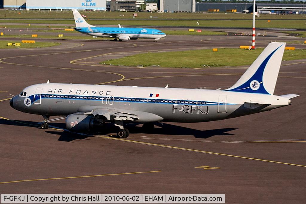 F-GFKJ, 1989 Airbus A320-211 C/N 0063, Air France retro scheme