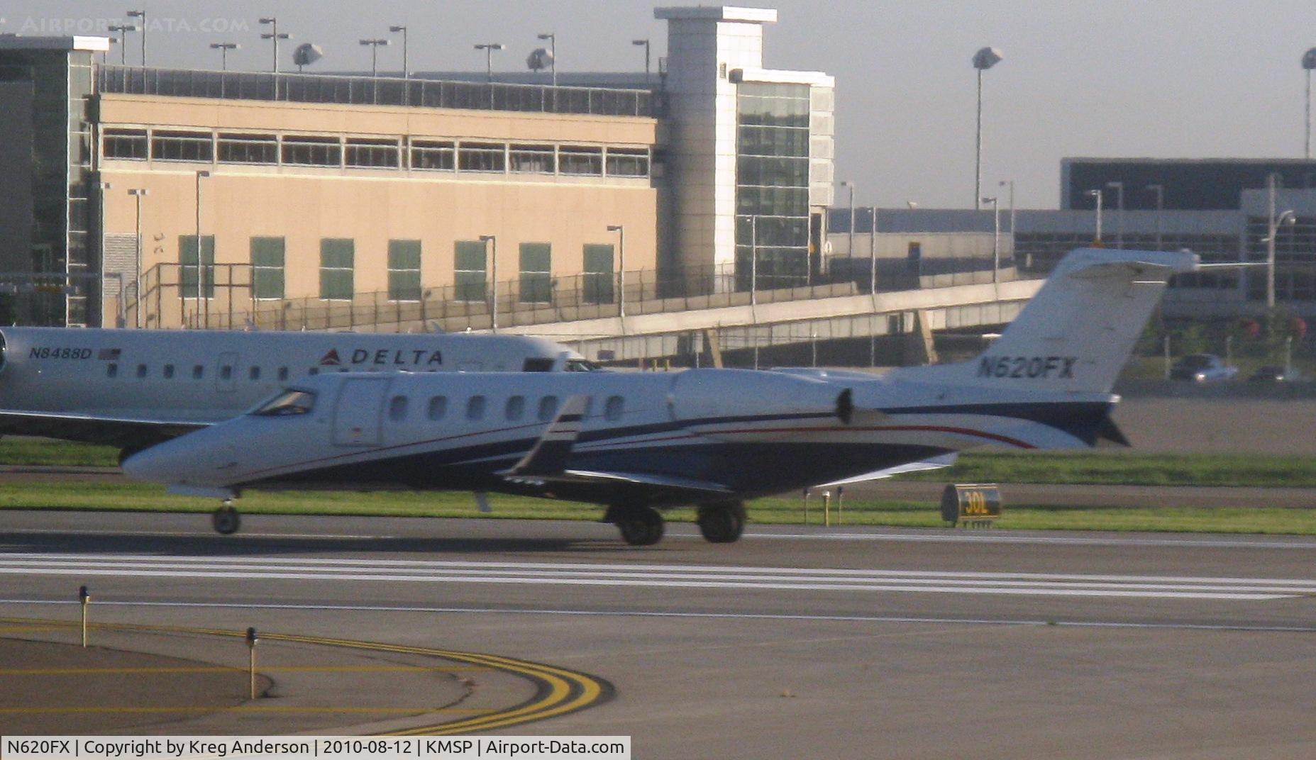 N620FX, 2007 Learjet Inc 45 C/N 2085, Learjet 45 starting its takeoff roll at MSP.