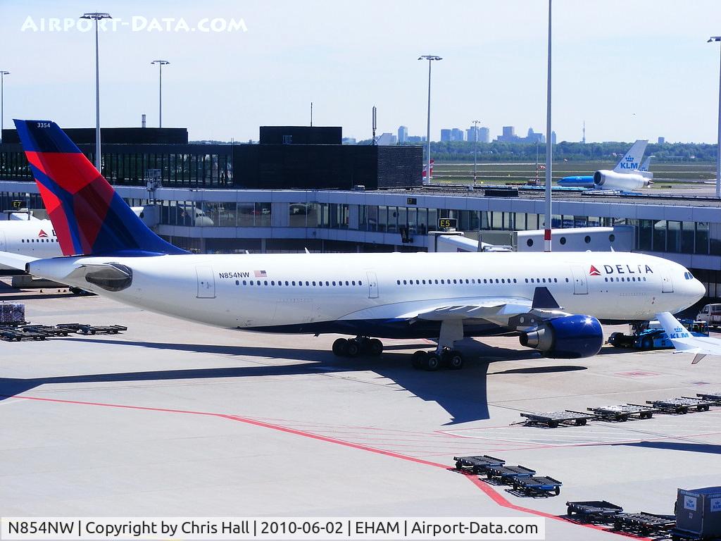 N854NW, 2004 Airbus A330-223 C/N 0620, Delta Airlines