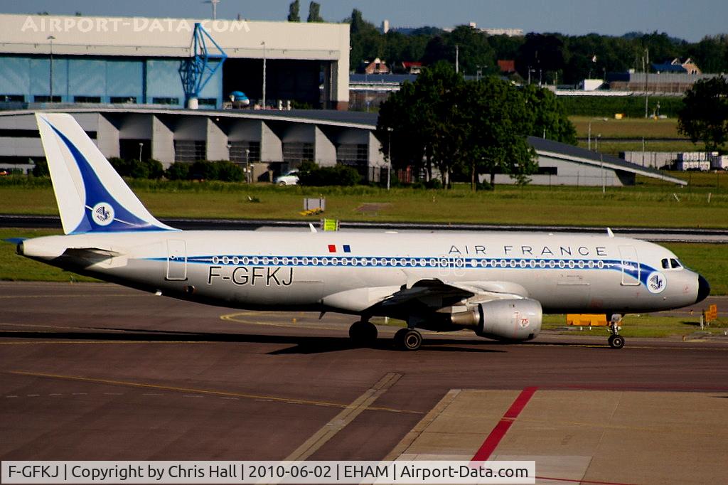 F-GFKJ, 1989 Airbus A320-211 C/N 0063, Air France retro scheme