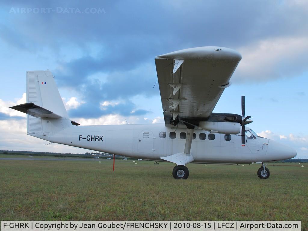F-GHRK, 1968 De Havilland Canada DHC-6-200 Twin Otter C/N 144, avant une longue journée 