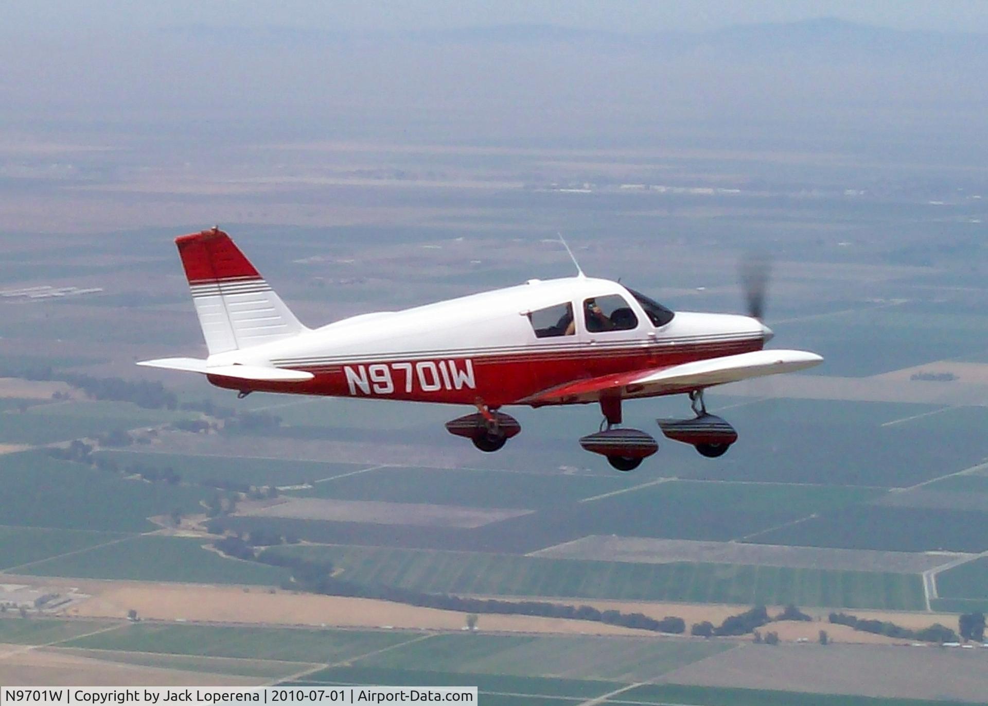 N9701W, 1967 Piper PA-28-140 C/N 28-23175, Aerial Photo from July