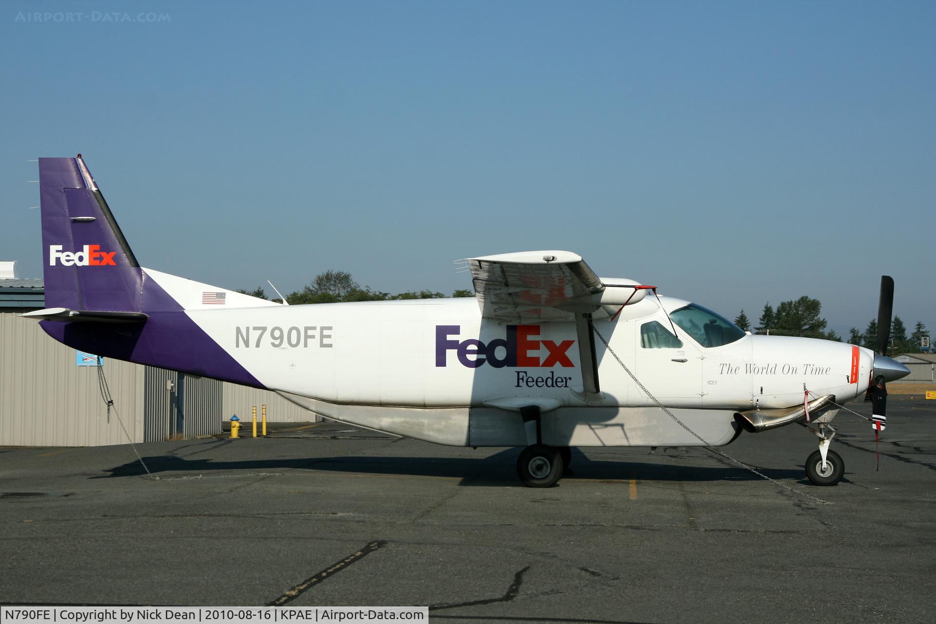 N790FE, 1991 Cessna 208B Super Cargomaster C/N 208B0288, KPAE