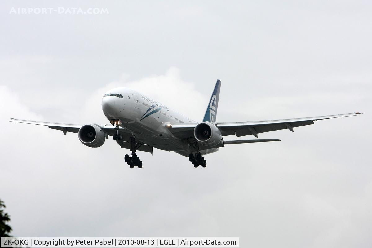 ZK-OKG, 2006 Boeing 777-219 C/N 29403, LHR2010