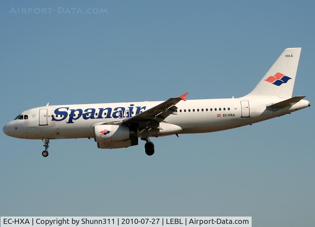 EC-HXA, 2001 Airbus A320-232 C/N 1497, Landing rwy 25R