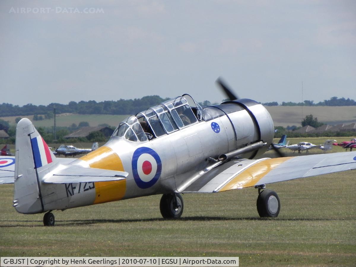 G-BJST, 1953 Canadian Car & Foundry T-6H Harvard Mk.4M C/N 14A-2429, Flying Legends Air Show  2010 Duxford