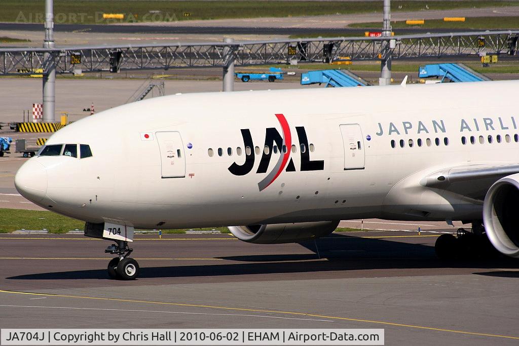 JA704J, 2003 Boeing 777-246/ER C/N 32892, Japan Airlines