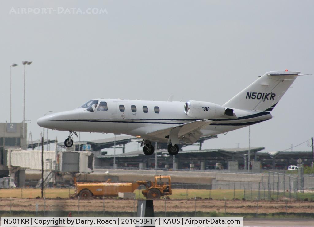 N501KR, 1993 Cessna 525 C/N 5250033, Citation OG touches down 17L.